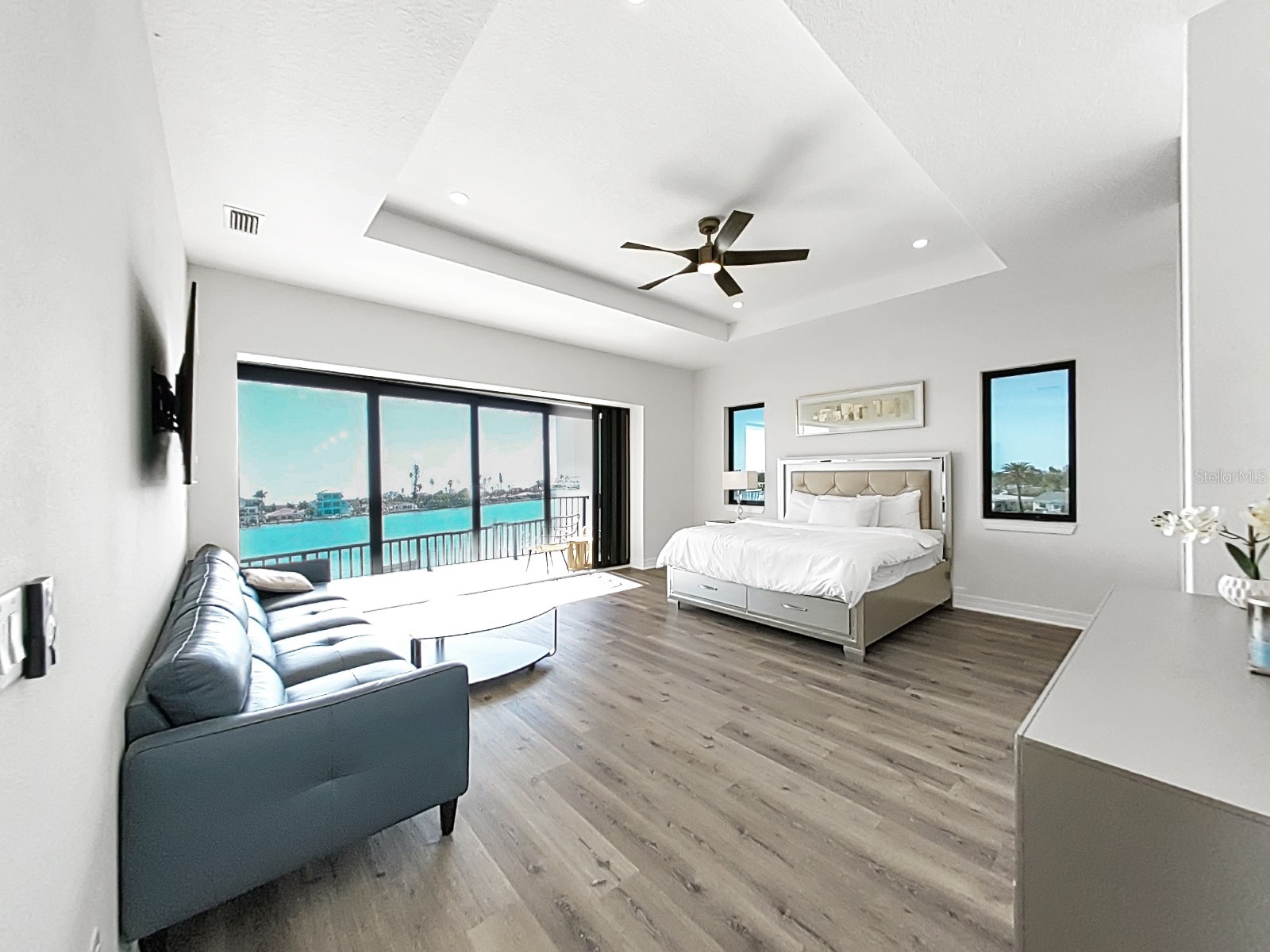 882 Bay Point Drive Madeira Beach FL 33708 TB8502609 image36