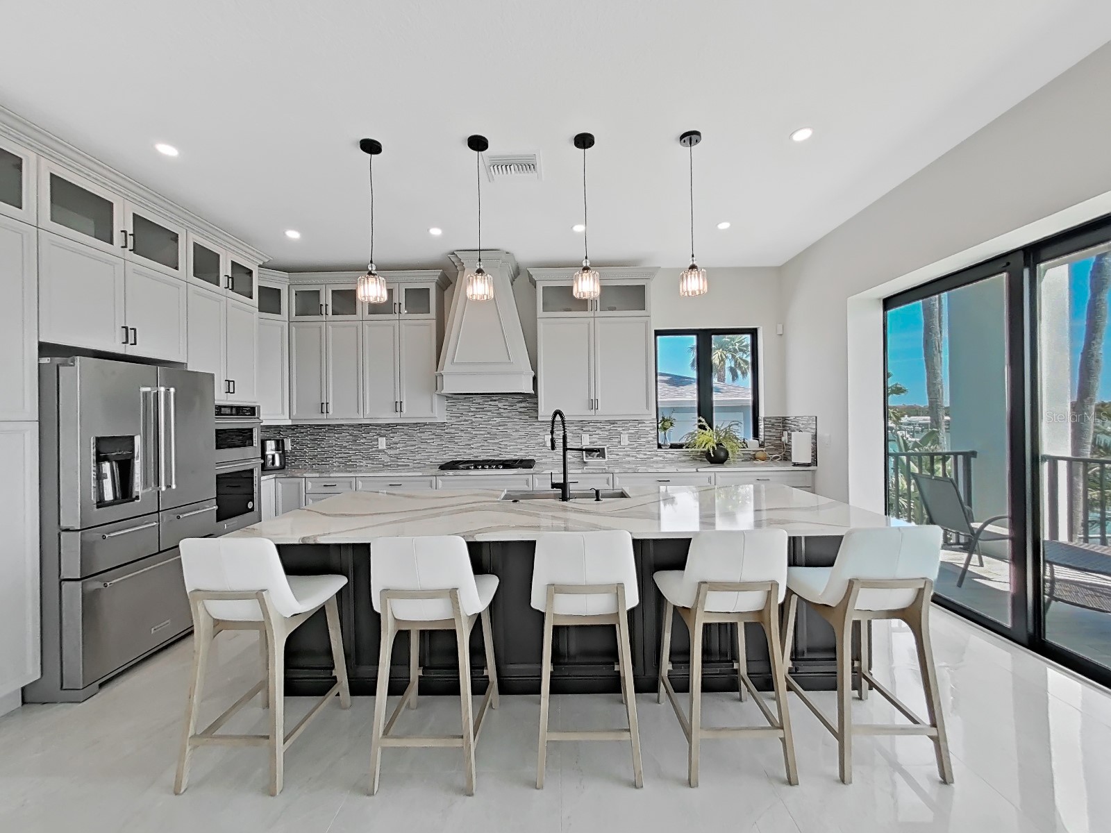 882 Bay Point Drive Madeira Beach FL 33708 TB8502609 image4