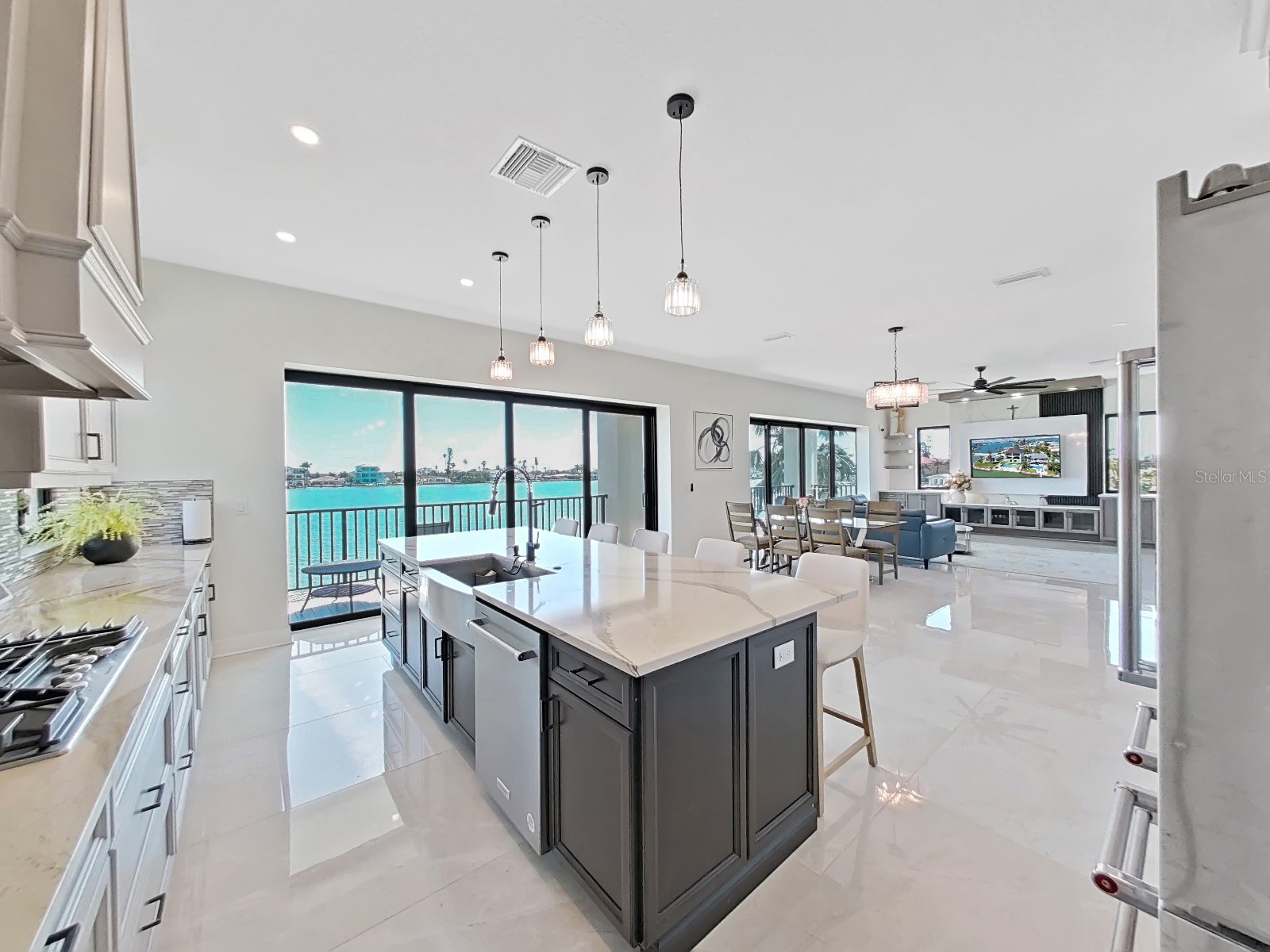 882 Bay Point Drive Madeira Beach FL 33708 TB8502609 image8