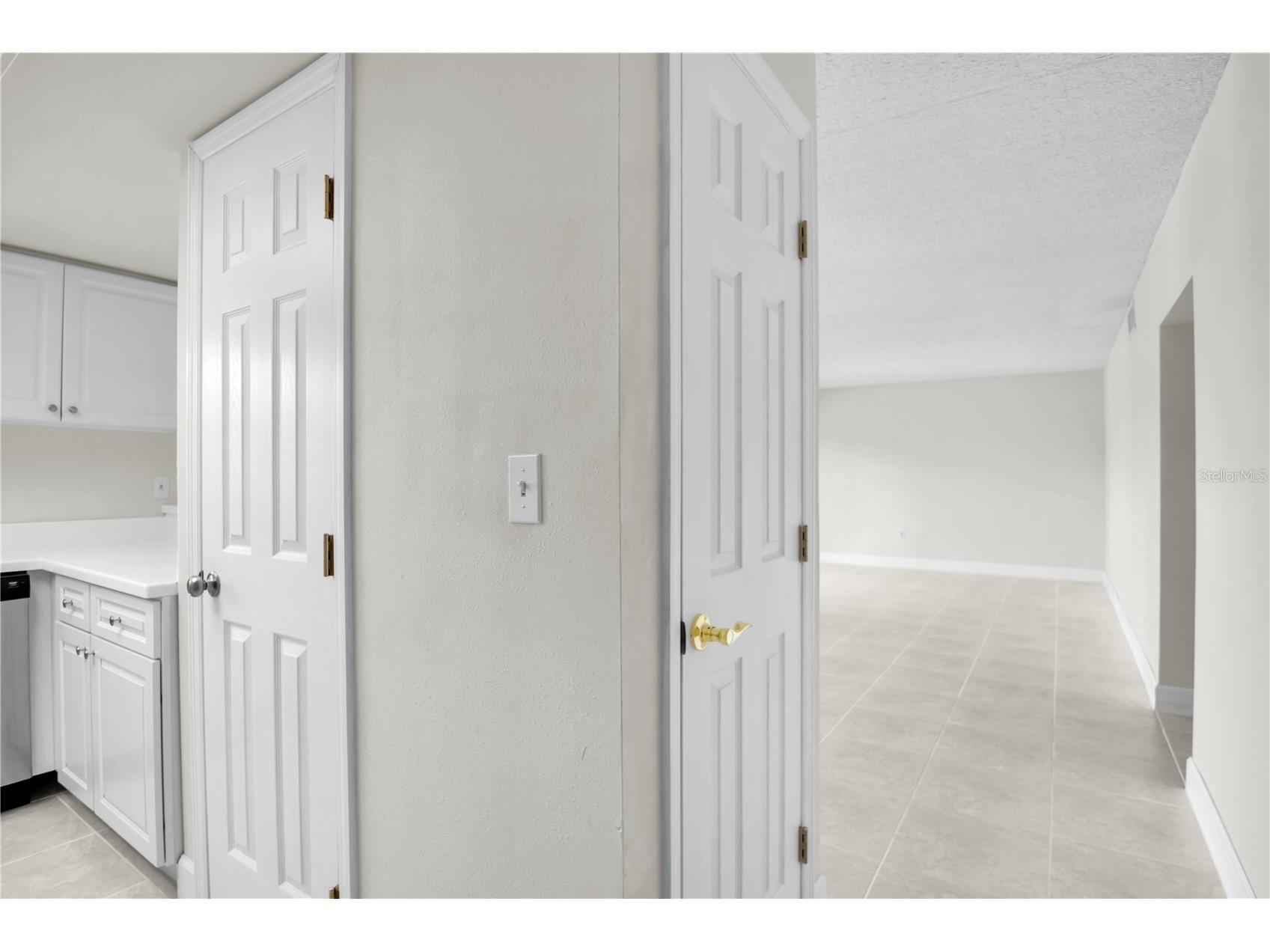 8820 Bay Pointe Drive #102 Tampa FL 33615 TB8519818 image5