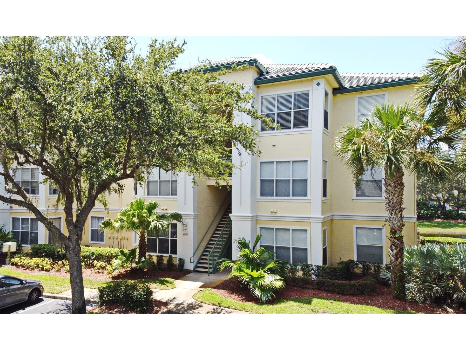 8820 Dunes Court #303 Kissimmee FL 34747 O6381295 image1