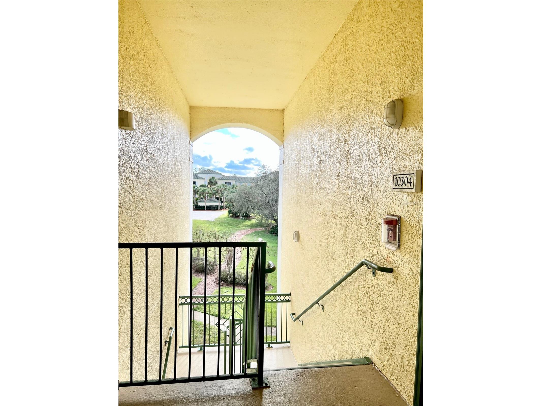 8820 Dunes Court #304 Kissimmee FL 34747 O6382274 image3