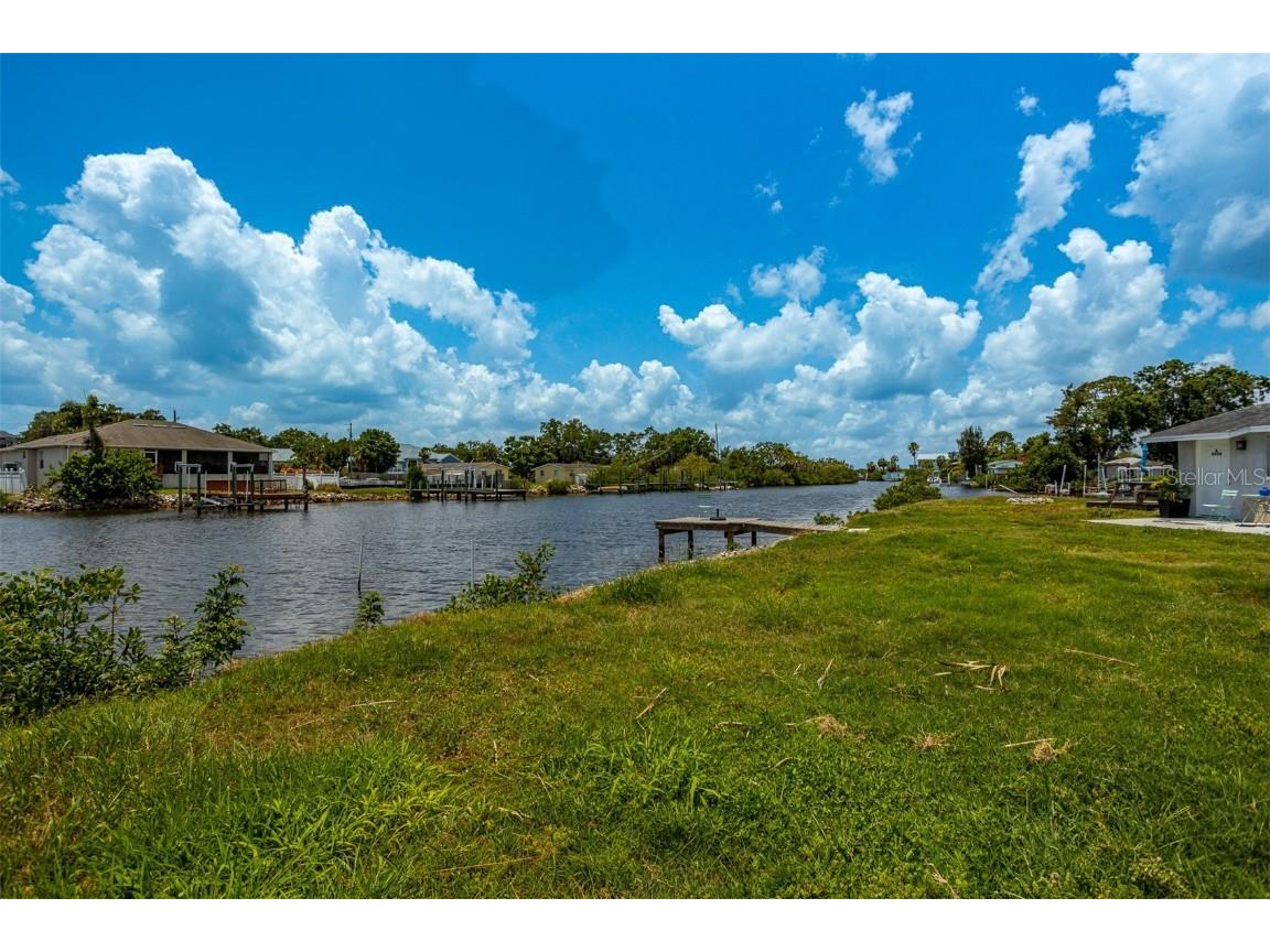 8820 Rocky Creek Drive Tampa FL 33615 TB8451990 image17