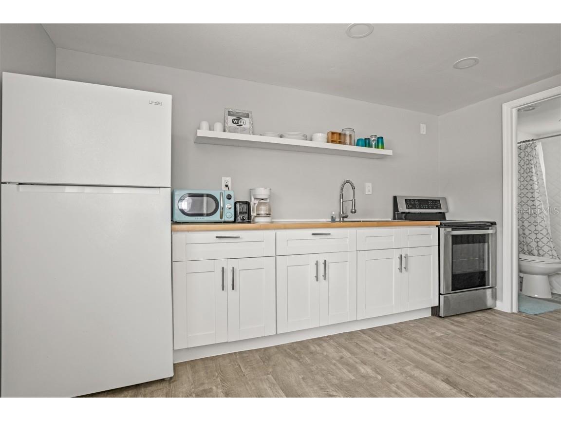 8820 Rocky Creek Drive Tampa FL 33615 TB8451990 image29