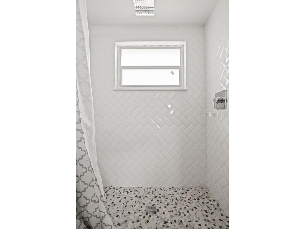 8820 Rocky Creek Drive Tampa FL 33615 TB8451990 image34