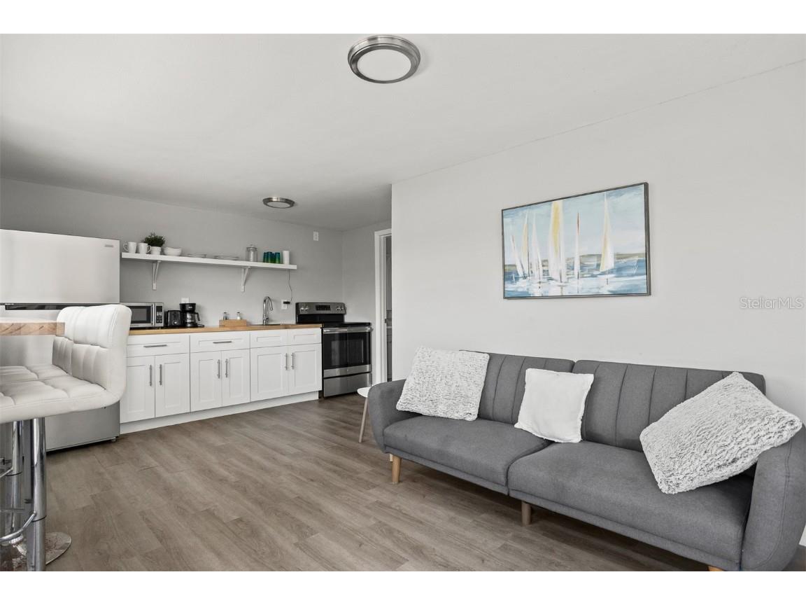 8820 Rocky Creek Drive Tampa FL 33615 TB8451990 image42