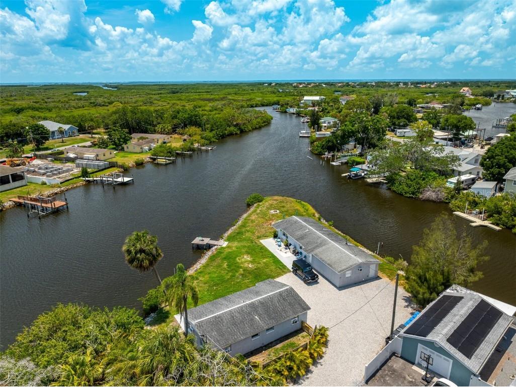 8820 Rocky Creek Drive Tampa FL 33615 TB8451990 image46