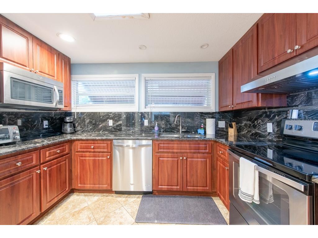 8820 S Hickory Lane Riverview FL 33578 TB8365558 image41