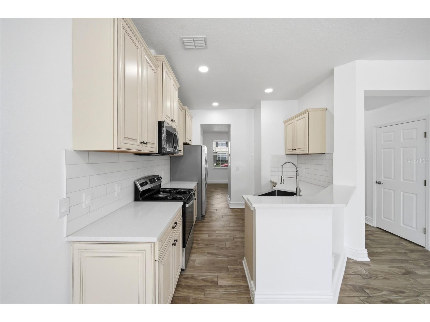 8821 Danforth Drive Windermere FL 34786 O6415522 image12