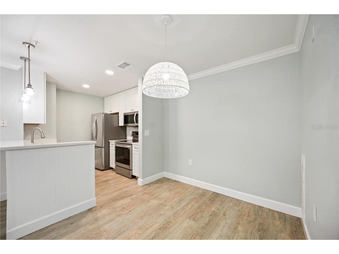 8821 Manor Loop #101 Lakewood Ranch FL 34202 A4664826 image11