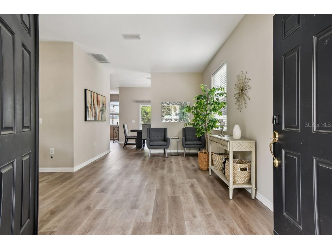 8821 N River Road Tampa FL 33635 TB8411953 image2