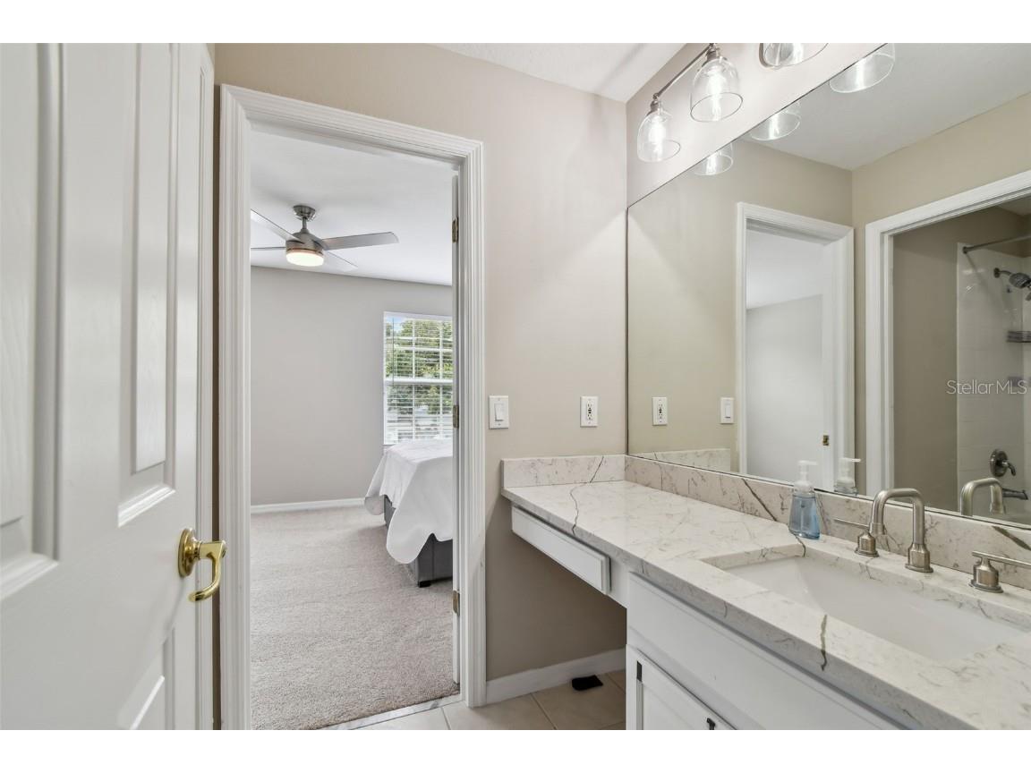 8821 N River Road Tampa FL 33635 TB8411953 image24