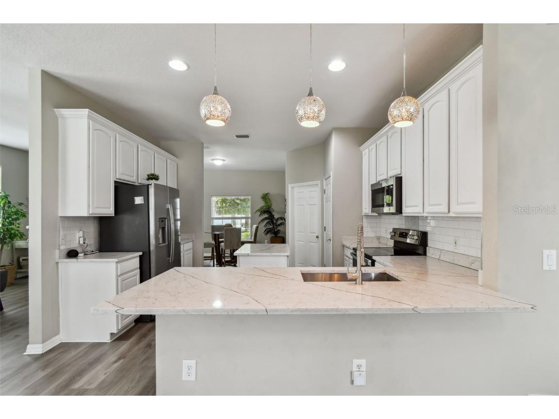 8821 N River Road Tampa FL 33635 TB8411953 image4