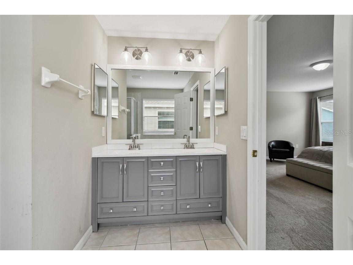 8821 N River Road Tampa FL 33635 TB8411953 image41