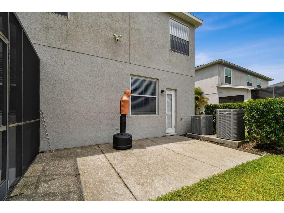 8821 N River Road Tampa FL 33635 TB8411953 image46