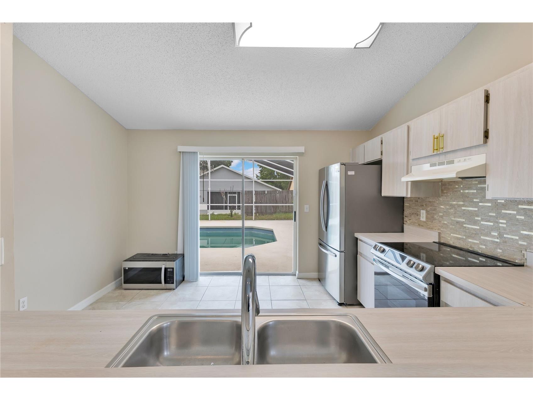 8821 Parliament Court Kissimmee FL 34747 O6416468 image8