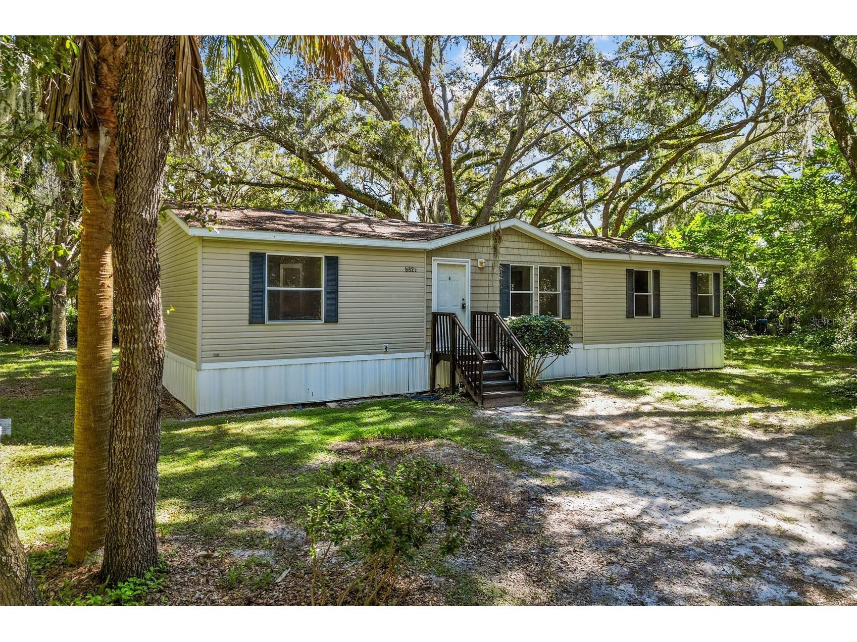 8821 SE 180th Avenue Road Ocklawaha FL 32179 O6355084 image1