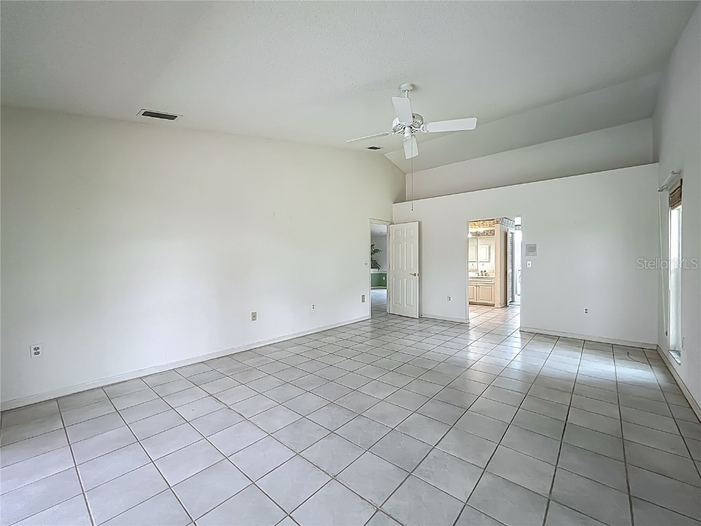 8822 Misty Creek Drive Sarasota FL 34241 TB8392804 image20
