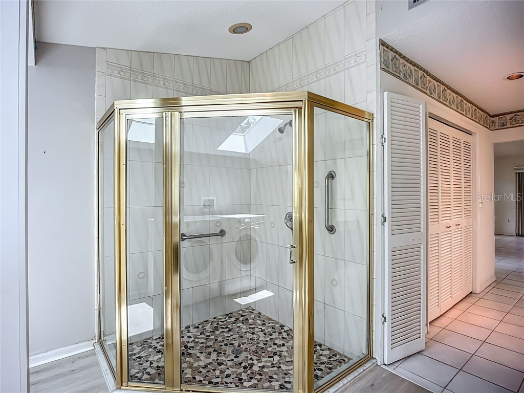 8822 Misty Creek Drive Sarasota FL 34241 TB8392804 image22