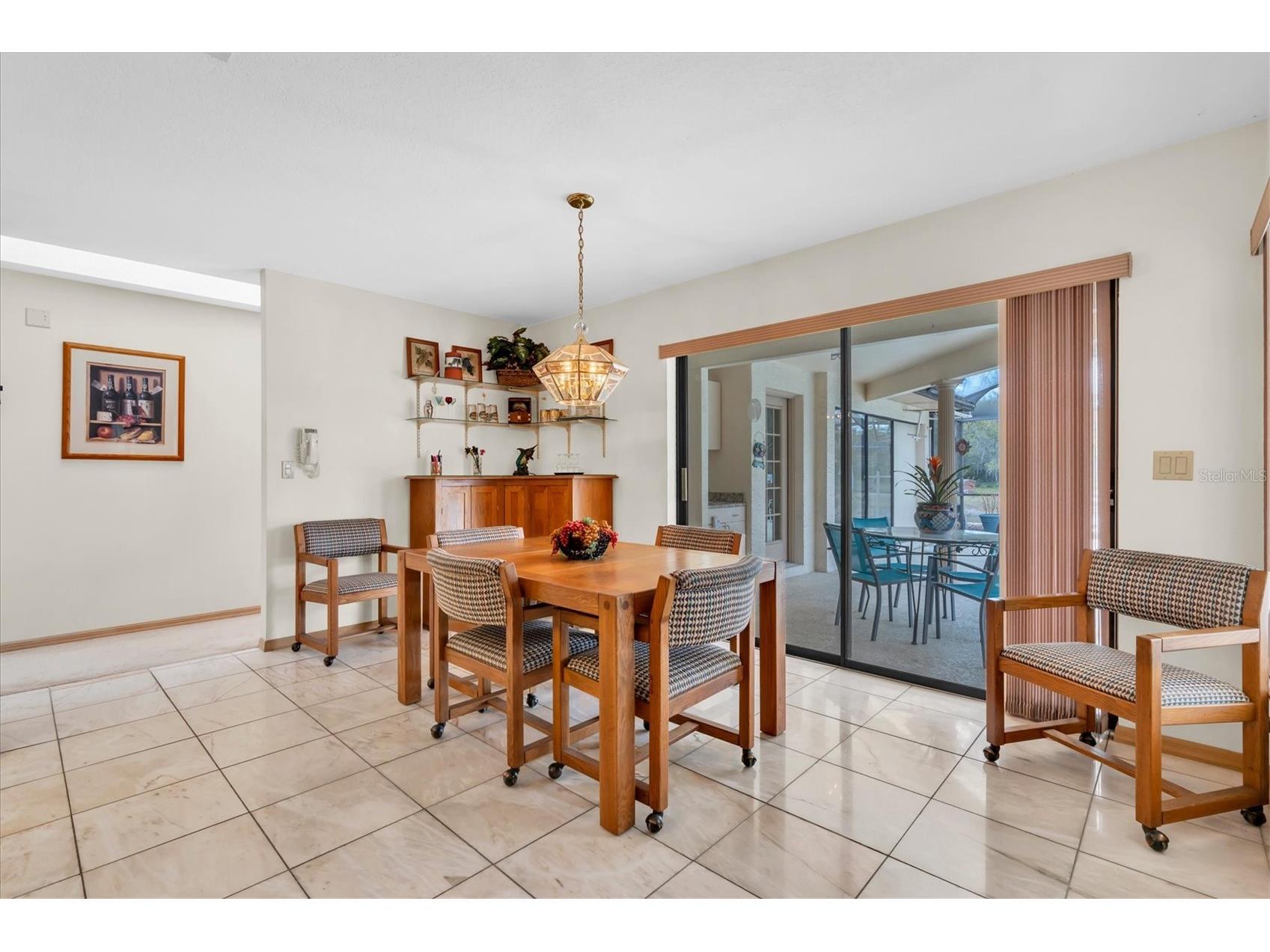 8823 Crescent Forest Boulevard New Port Richey FL 34654 W7883606 image13