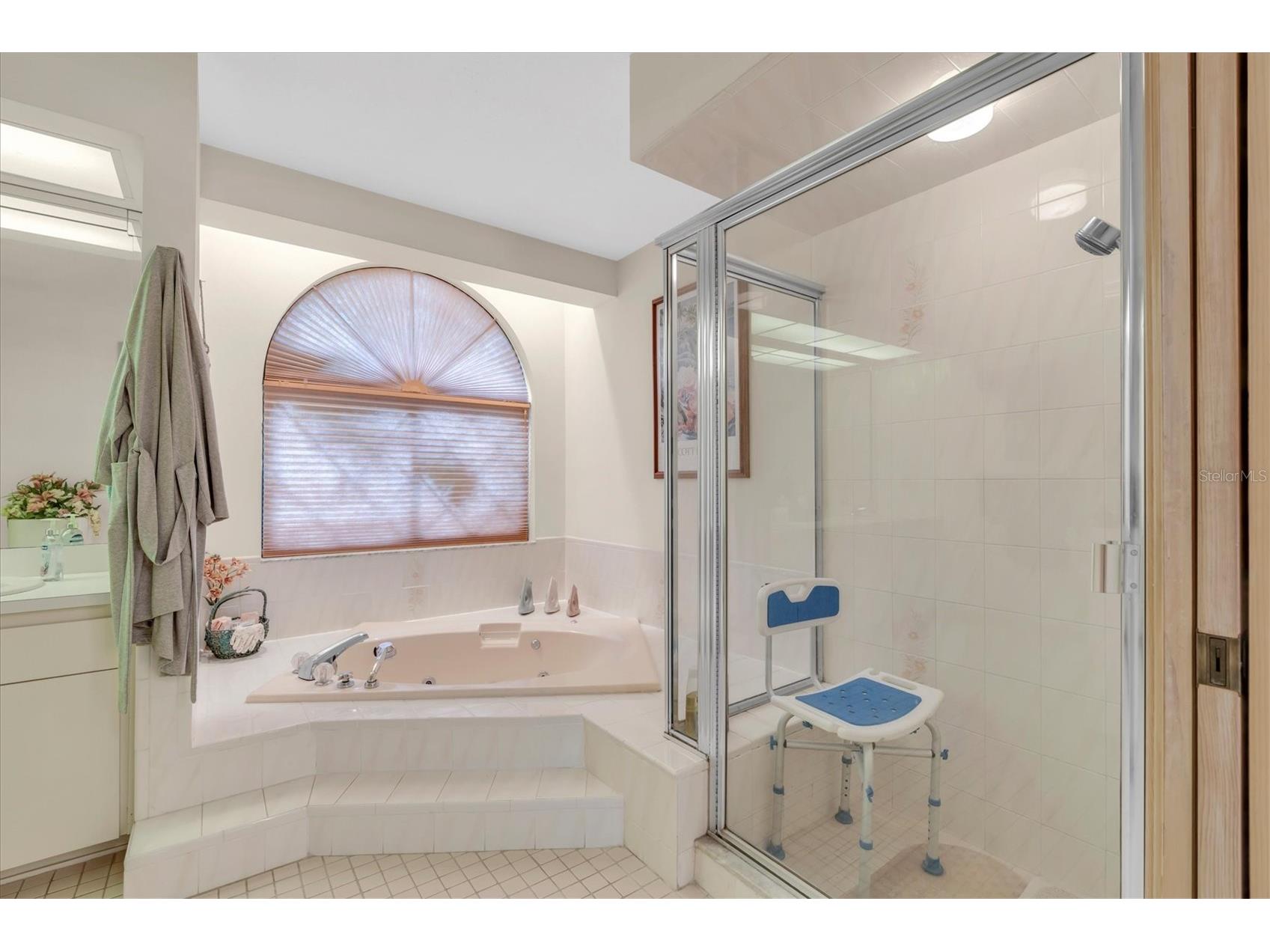 8823 Crescent Forest Boulevard New Port Richey FL 34654 W7883606 image25