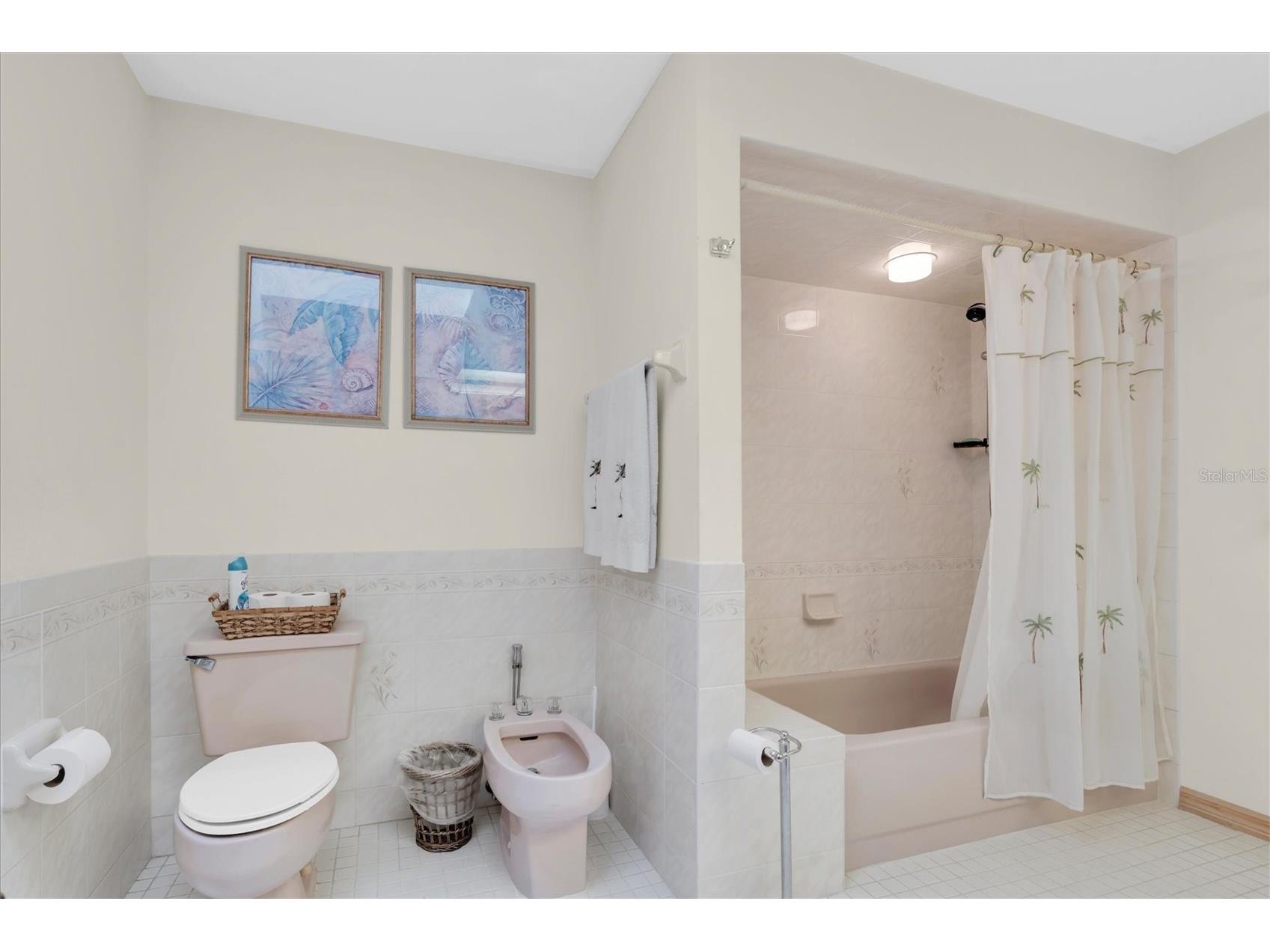 8823 Crescent Forest Boulevard New Port Richey FL 34654 W7883606 image29