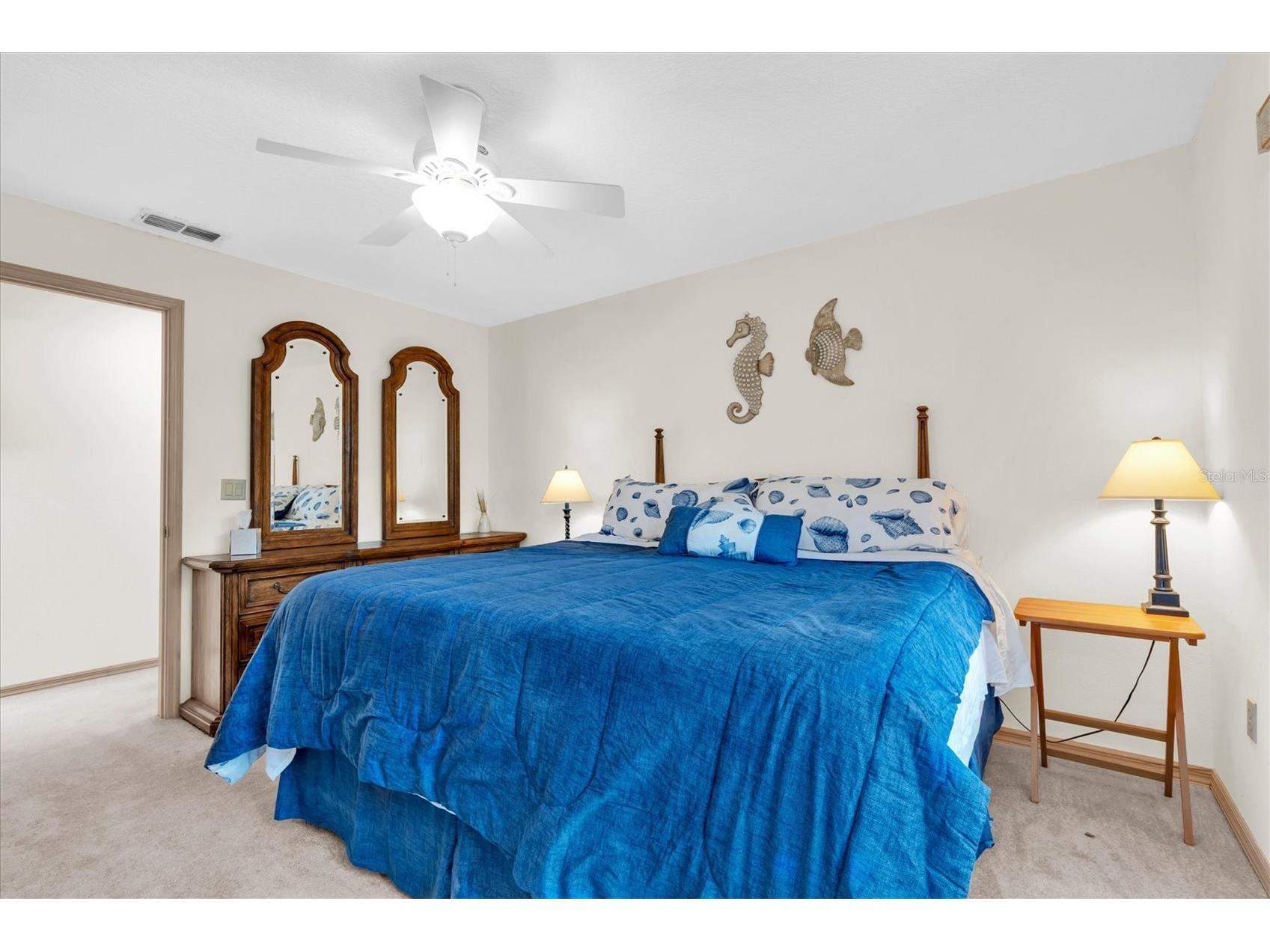 8823 Crescent Forest Boulevard New Port Richey FL 34654 W7883606 image34