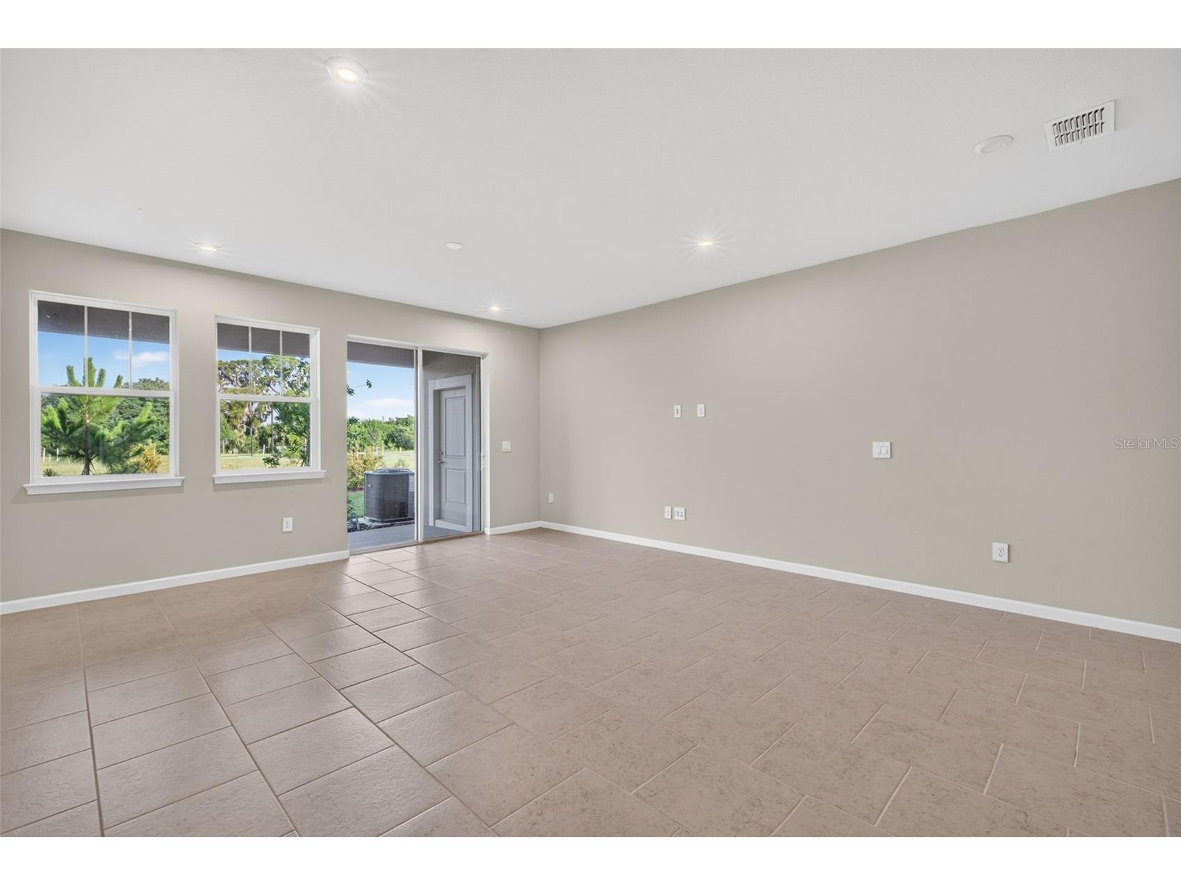8823 Ginko Run Parrish FL 34219 TB8487105 image14