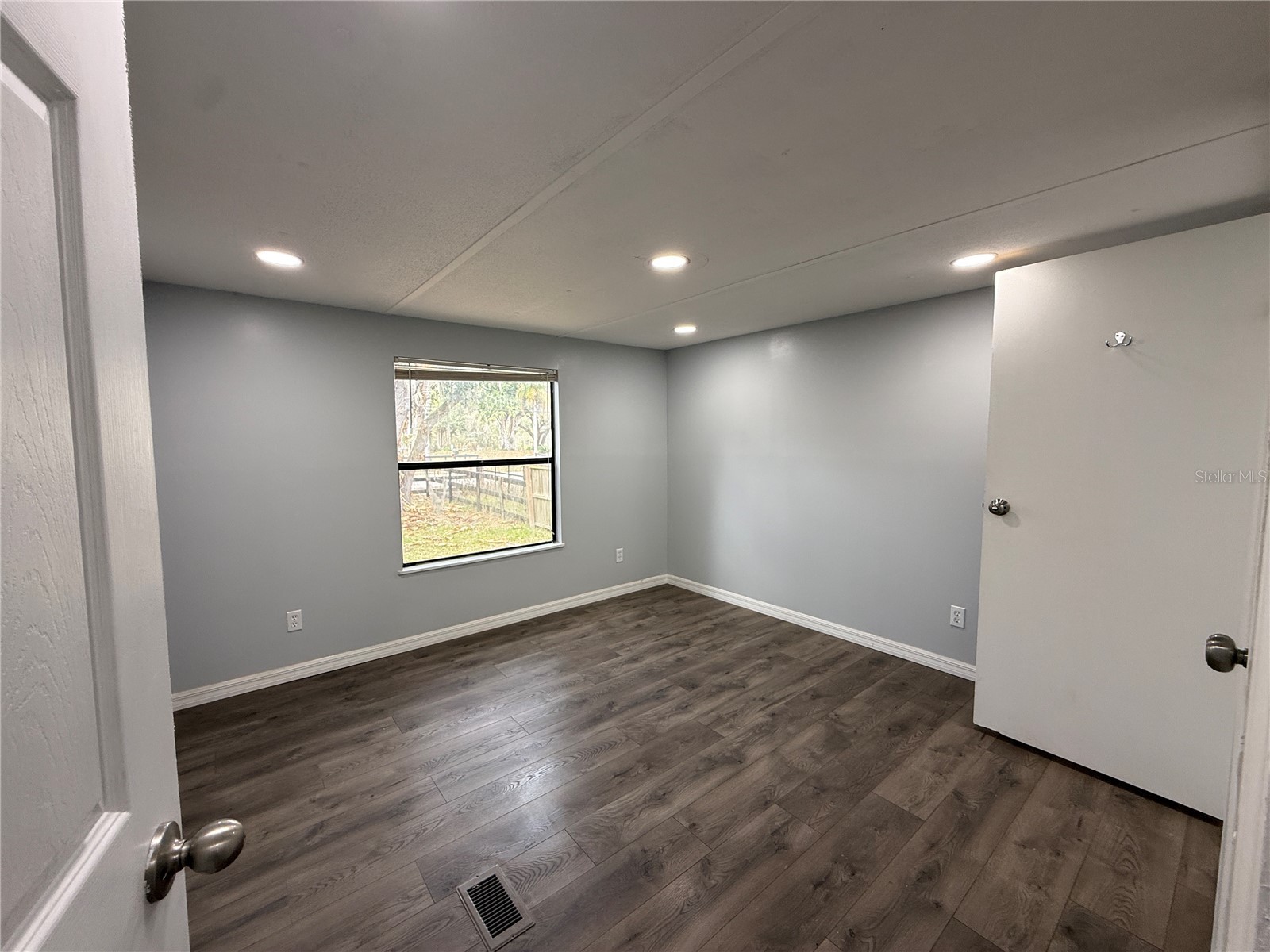 8824 Overlook Dr Wesley Chapel FL 33545 TB8481425 image23