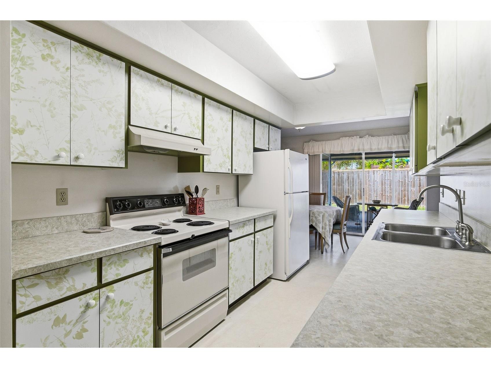 8824 Phyliss Avenue Sarasota FL 34231 A4694704 image15