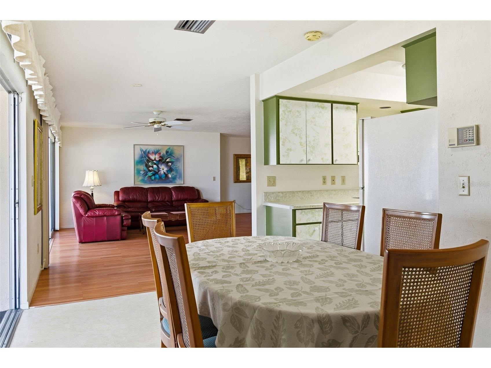 8824 Phyliss Avenue Sarasota FL 34231 A4694704 image17