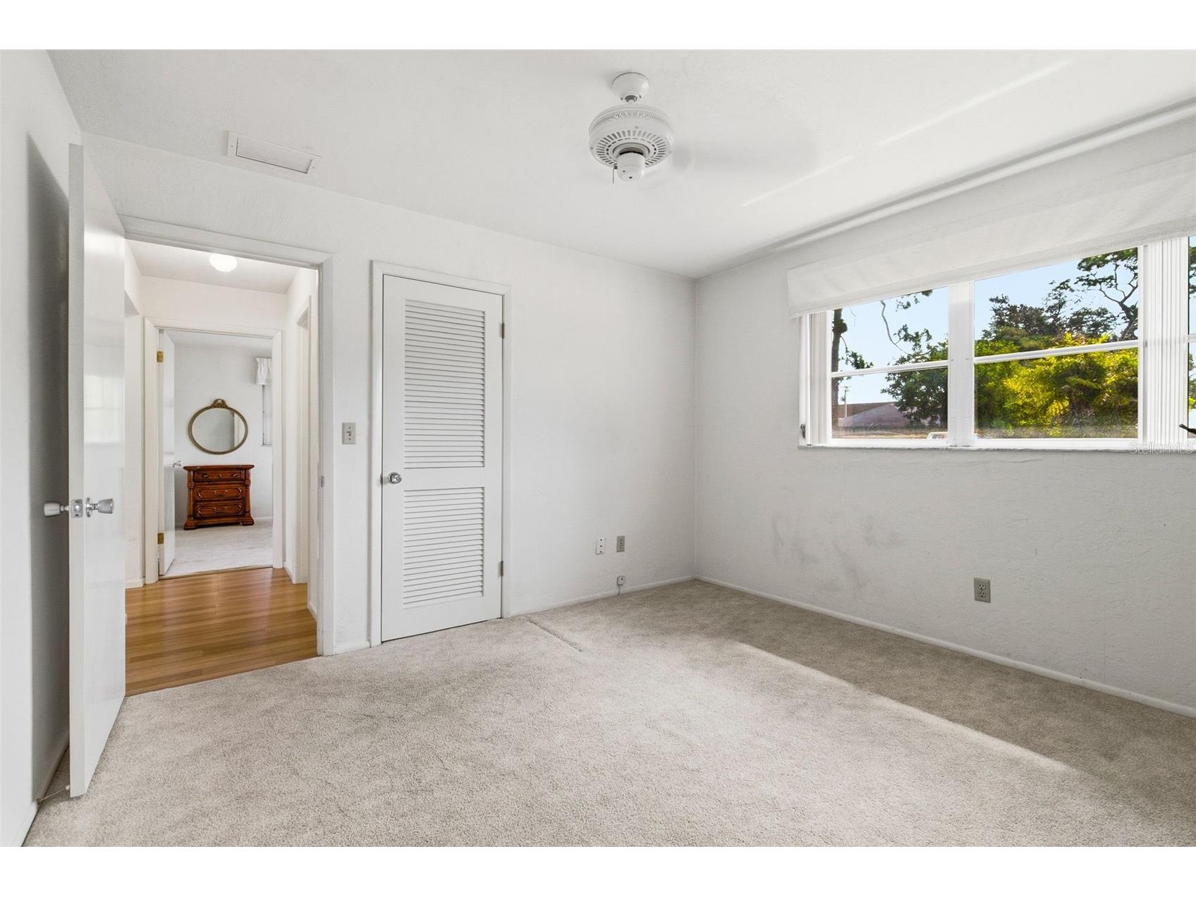 8824 Phyliss Avenue Sarasota FL 34231 A4694704 image29