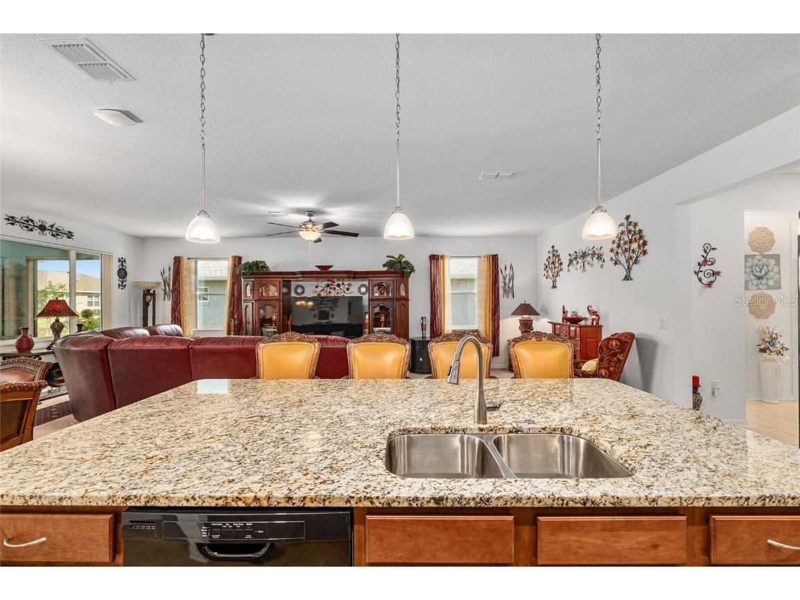 8824 SW 104th Circle Ocala FL 34481 OM710356 image13