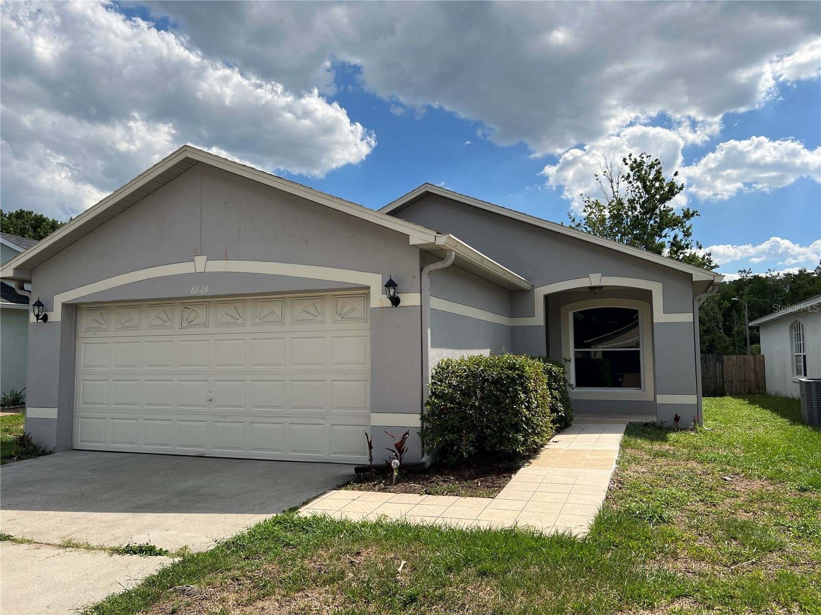 8824 Valencia Oaks Court Orlando FL 32825 R4911271 image3
