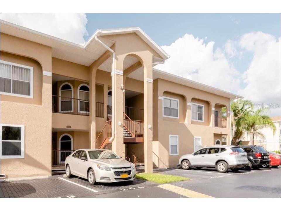 8825 Coral Palms Court #B Kissimmee FL 34747 O6143741 image1