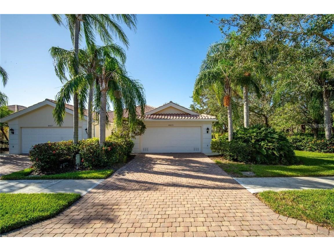 8825 Etera Drive Sarasota FL 34238 A4582447 image1