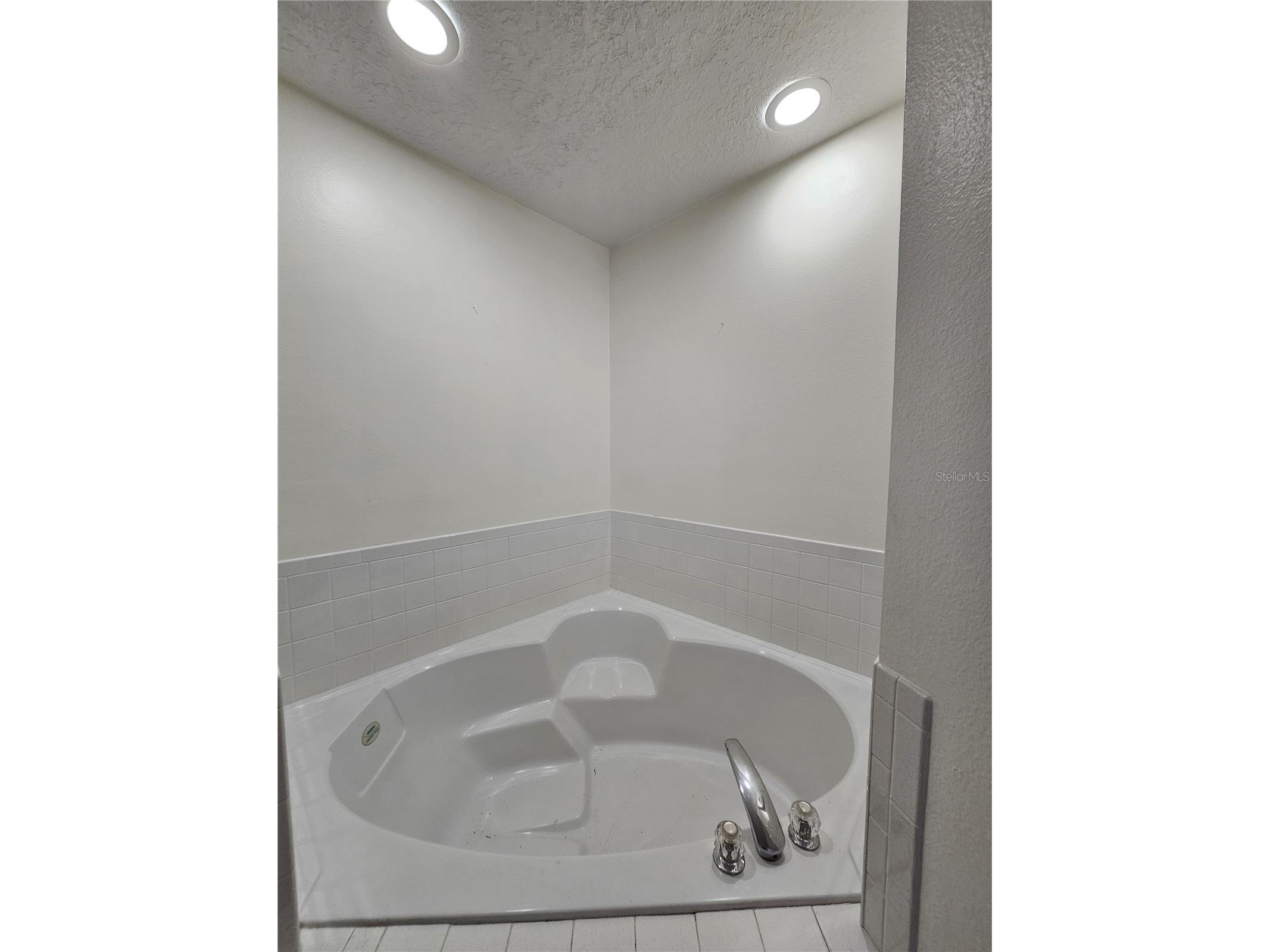 8825 Kensington Court Kissimmee FL 34747 O6395327 image18