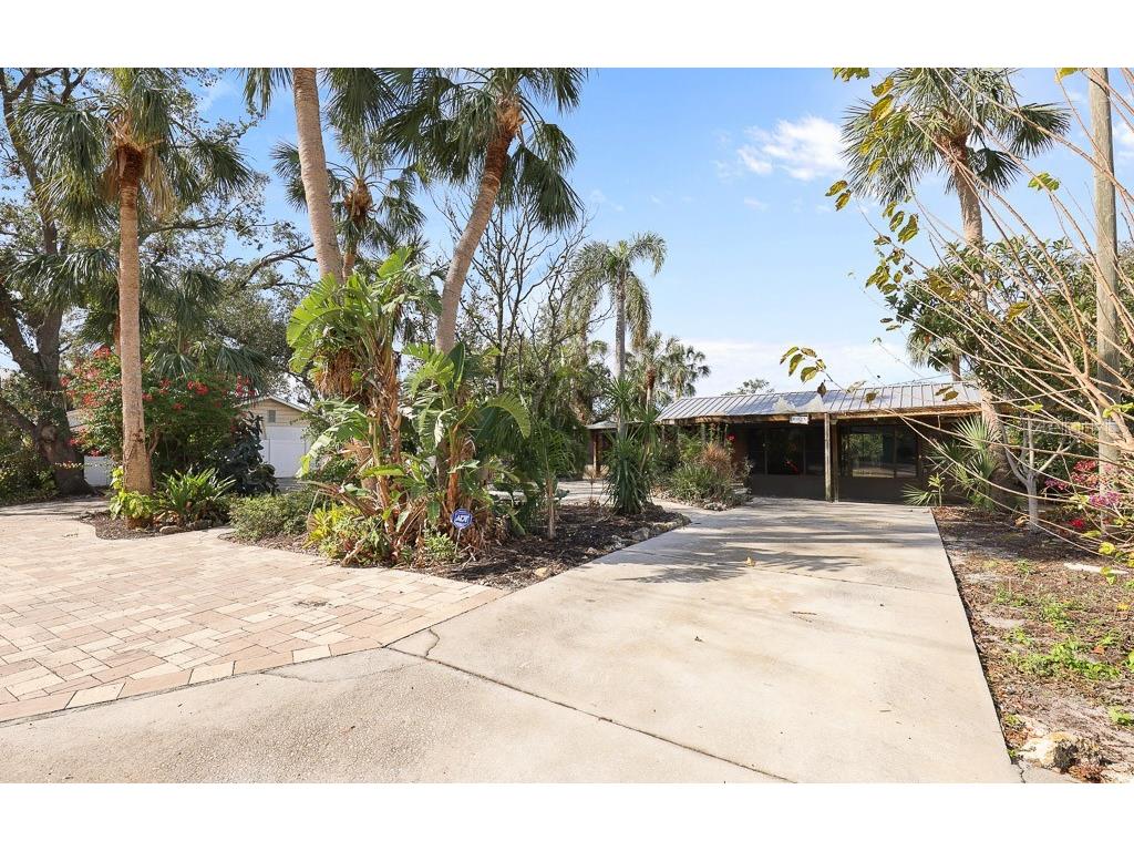 8825 Oak Street Riverview FL 33578 - ALAFIA RIVER TB8343495 image1