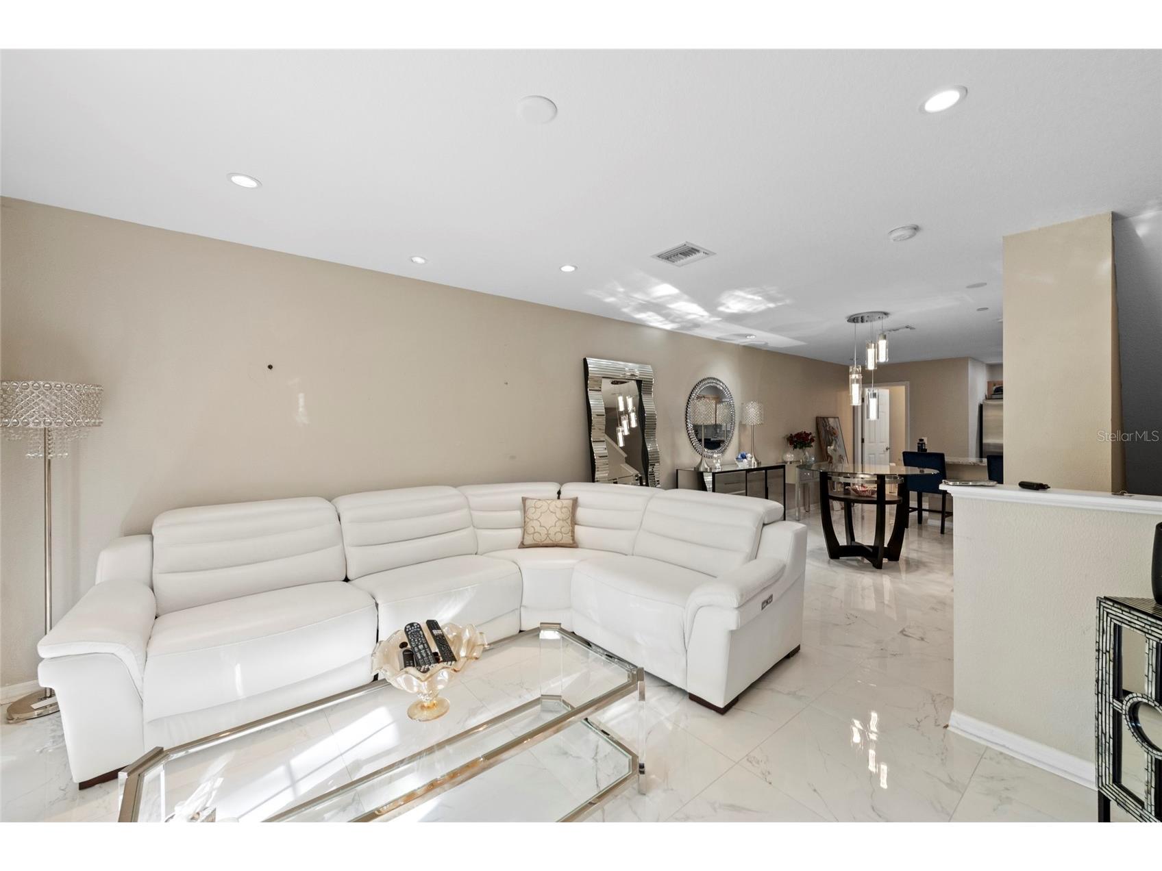 8825 White Sage Loop Lakewood Ranch FL 34202 A4692863 image2