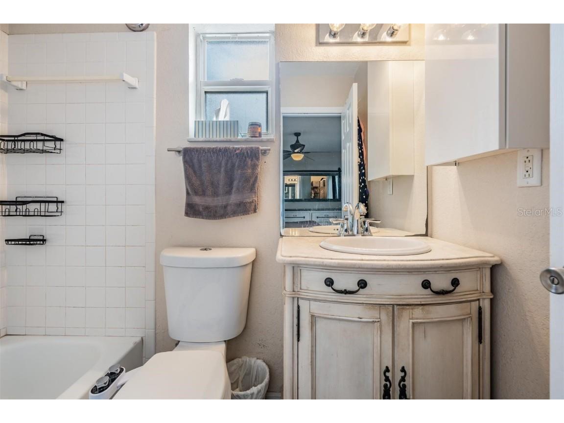 8826 109th Lane Seminole FL 33772 TB8447059 image18