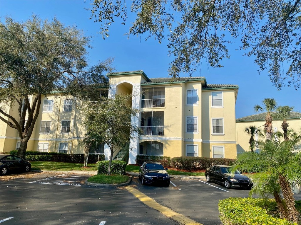 8826 Dunes Court #307 Kissimmee FL 34747 O6093991 image1