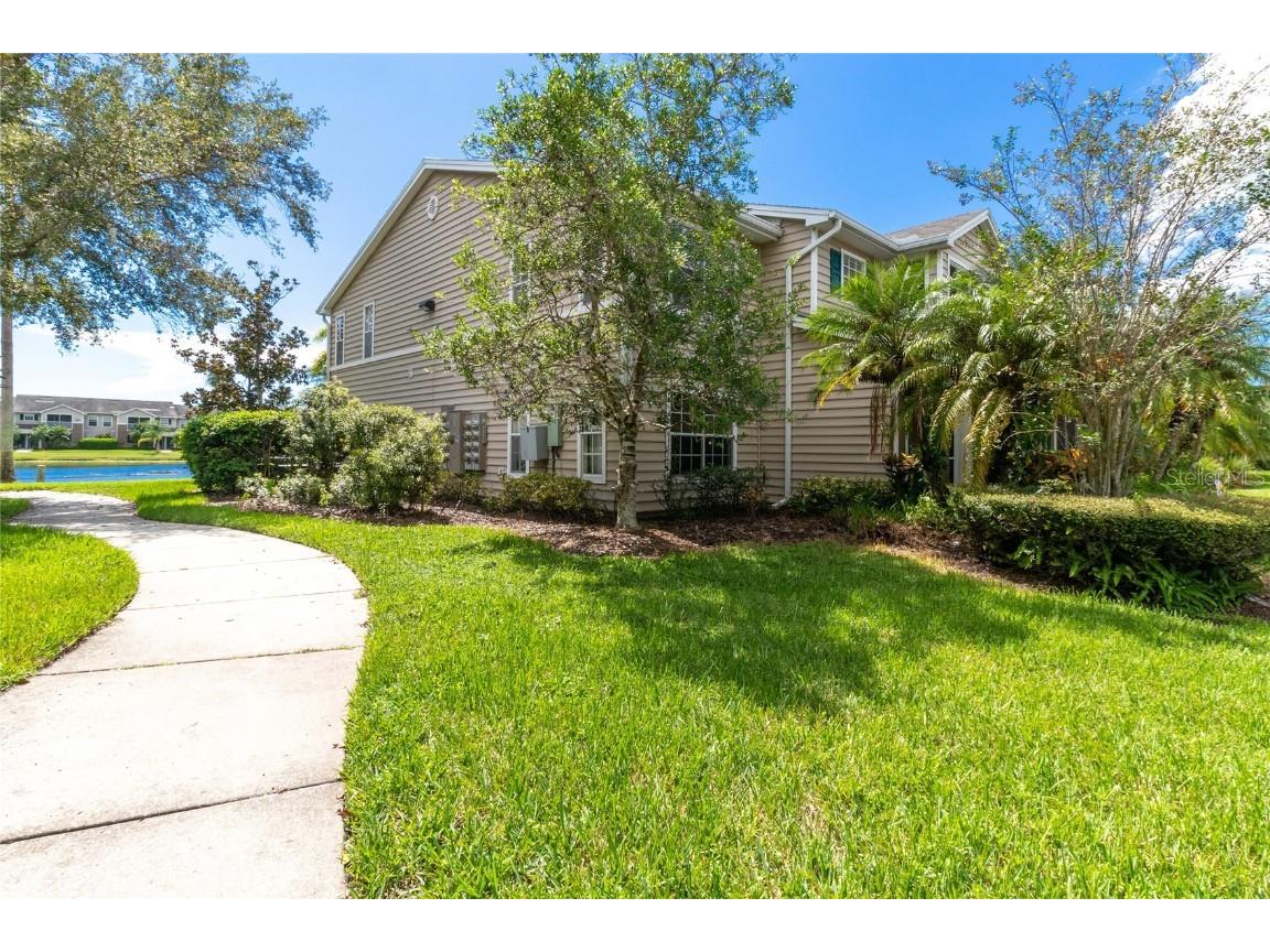 8827 Manor Loop #201 Lakewood Ranch FL 34202 A4666093 image6