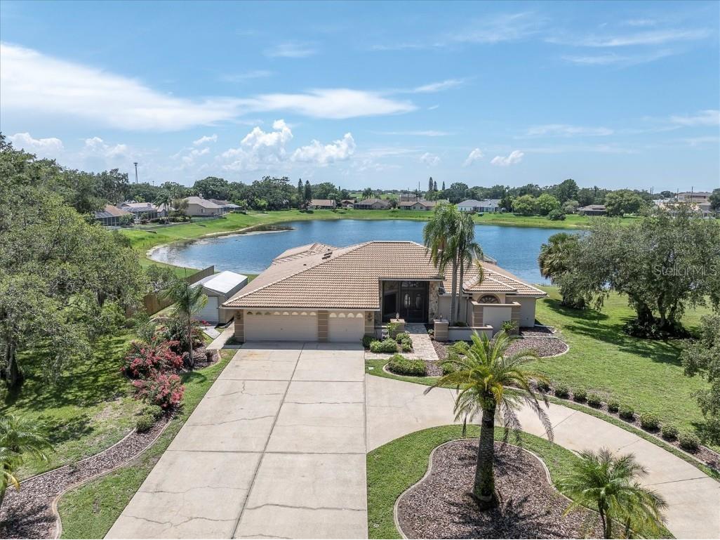 8827 Scout Lake Court New Port Richey FL 34654 - SCOUT LAKE TB8387192 image1
