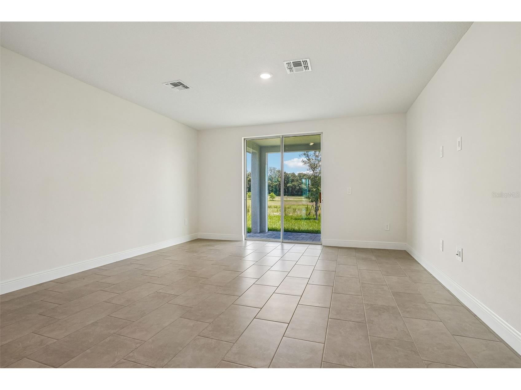 883 Sunshower Drive Lady Lake FL 32159 TB8497868 image11