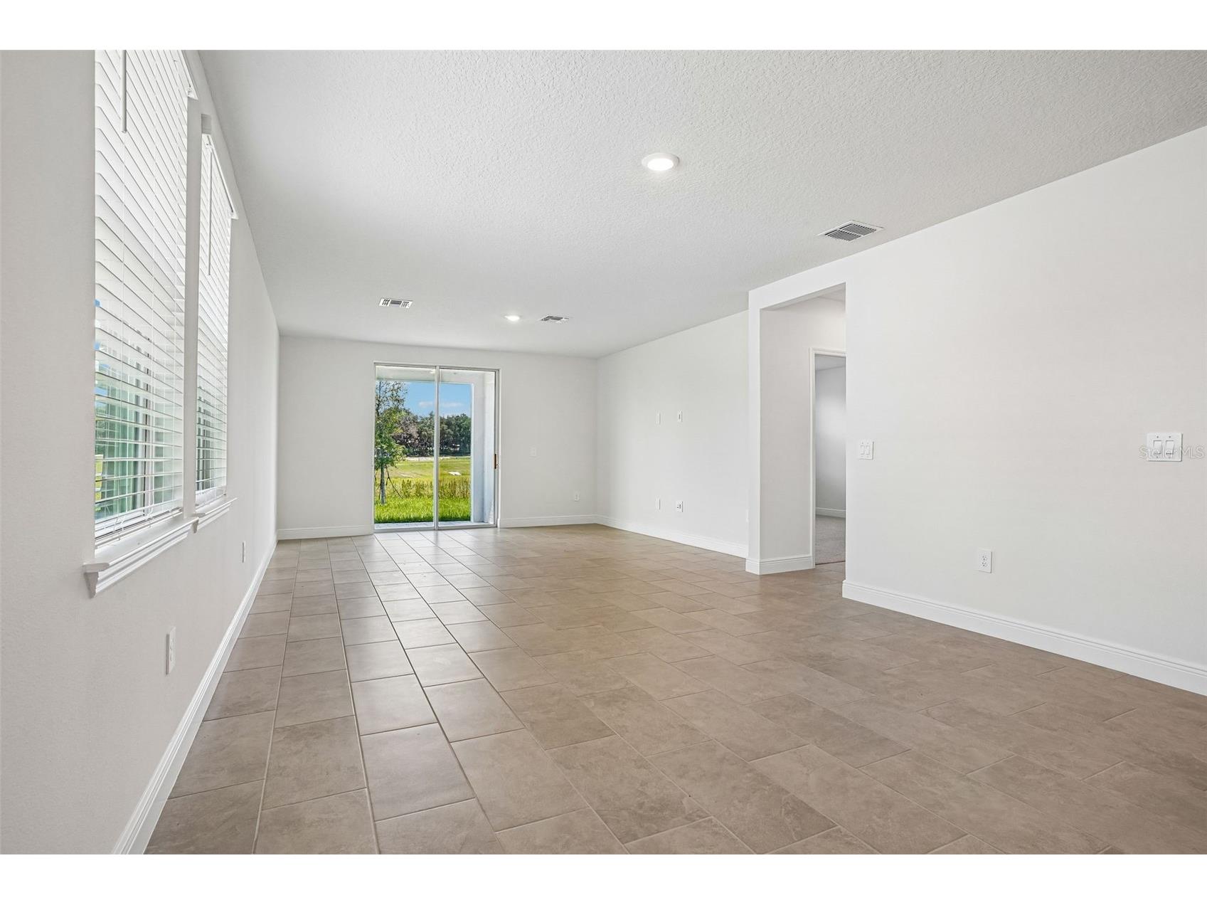883 Sunshower Drive Lady Lake FL 32159 TB8497868 image8