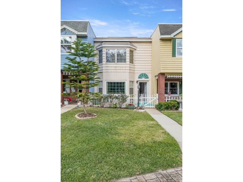 8830 SW 98th Place #E Ocala FL 34481 OM670451 image1