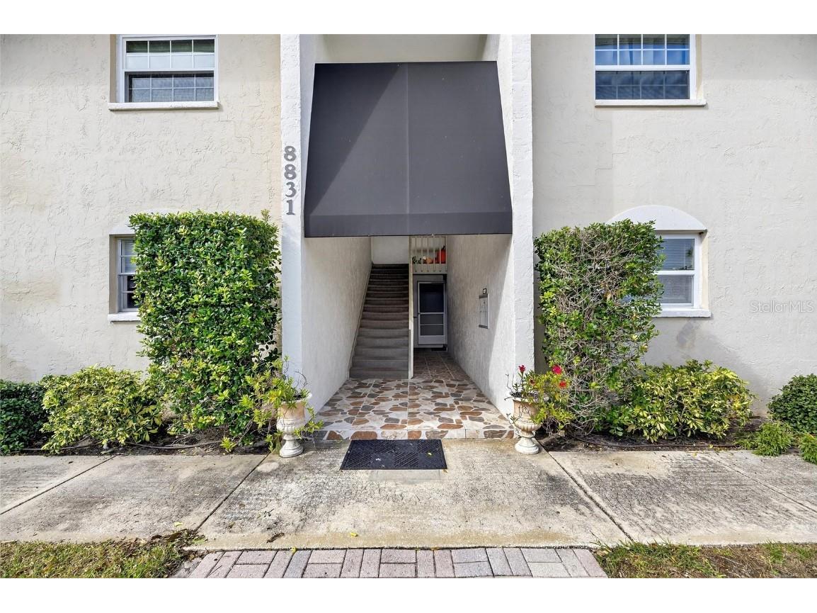 8831 Bay Pointe Drive #107 Tampa FL 33615 - TAMPA BAY TB8456019 image2