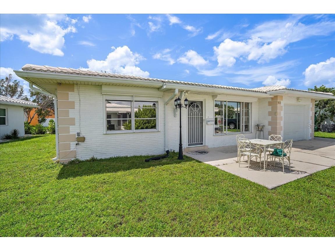 8831 Carlton Court North Port FL 34287 A4580023 image1