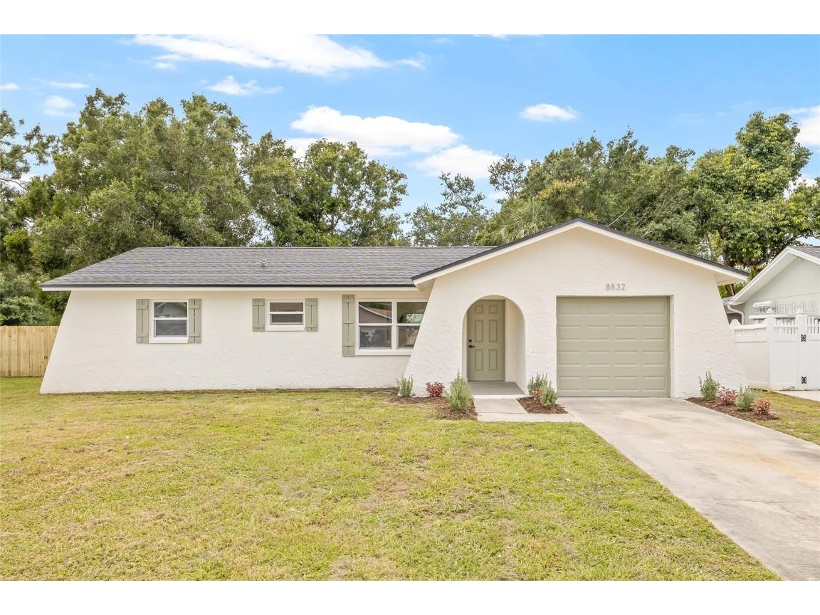 8832 90th Way Seminole FL 33777 TB8404460 image1