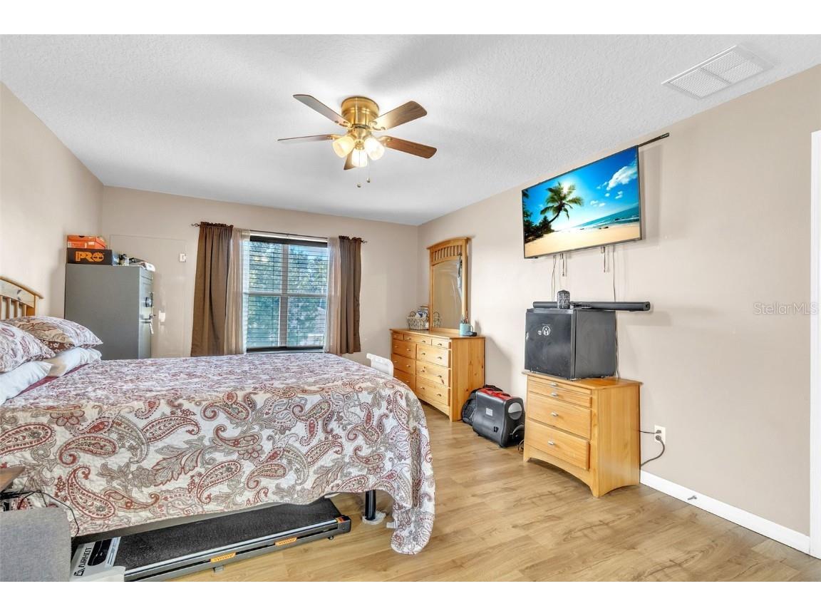 8832 Palisades Beach Avenue Orlando FL 32829 O6340287 image30